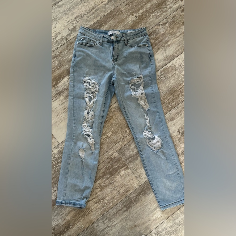Judy Blue Light Blue Distressed Boyfriend Jeans